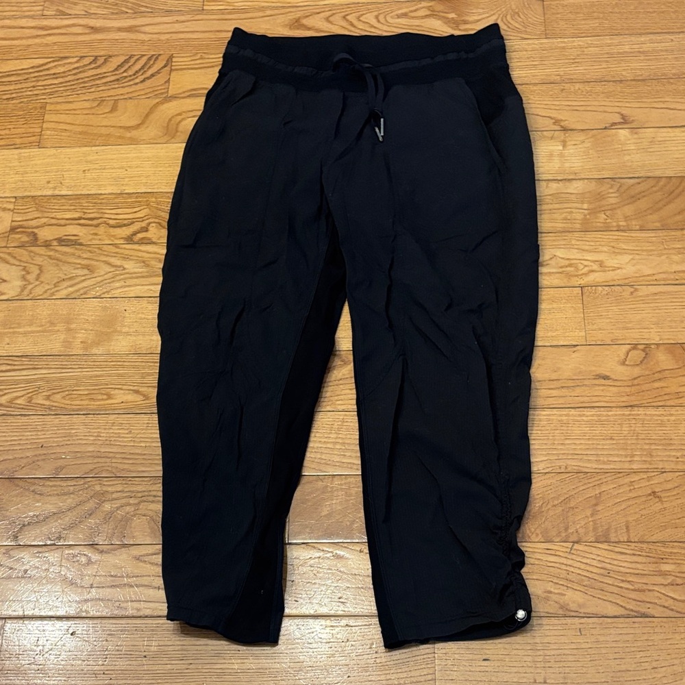 lululemon athletica Black Cropped Ruched Hem Drawstring Pants